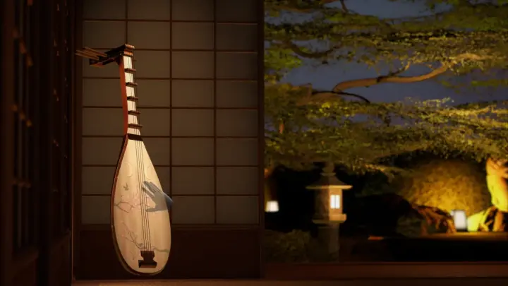 The pipa hanging by a garden window